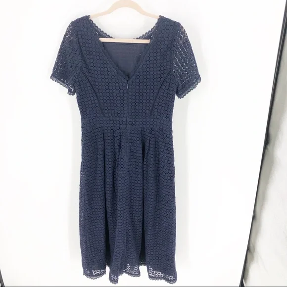 COPY - Boden Julieta Navy Lace Dress Sz 8 - Picture 9 of 11